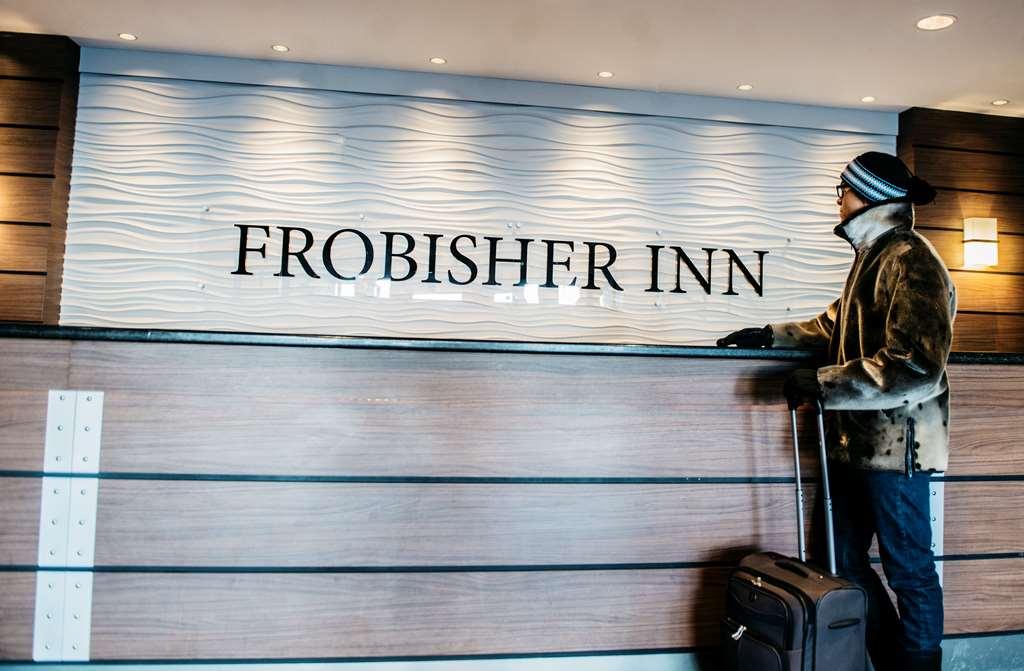 איקלואיט The Frobisher Inn מראה פנימי תמונה